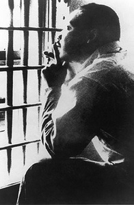 photo MLK, Jr. in jail