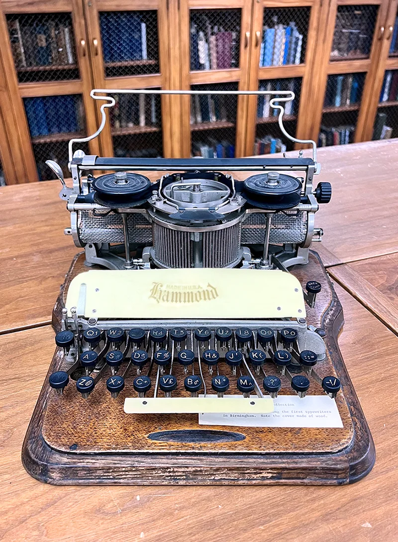 Hammond typewriter